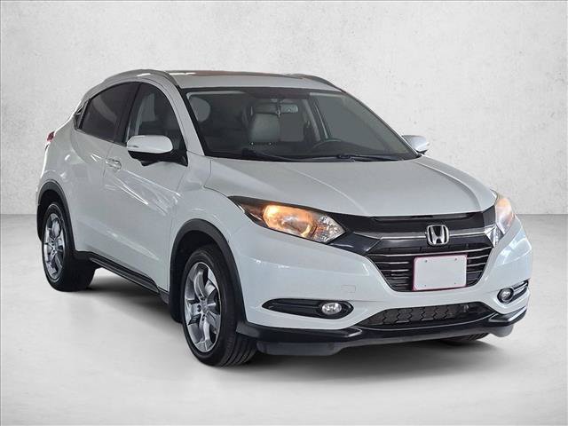 Used 2017 Honda HR-V EX-L image 3