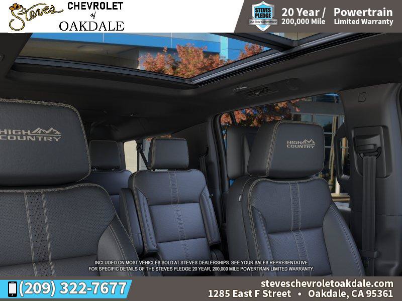 New 2026 Chevrolet Suburban High Country AWD/4WD image 24