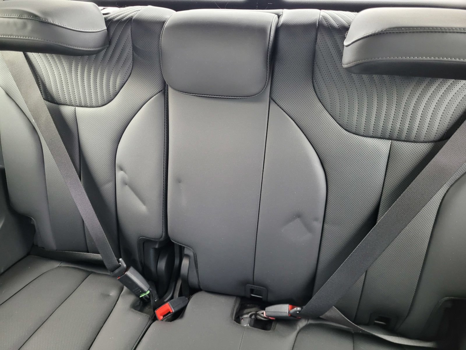 Used 2025 Hyundai Palisade Calligraphy AWD/4WD image 19