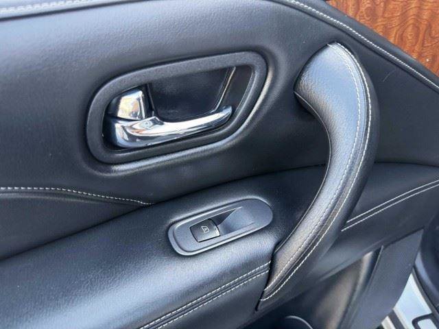 Used 2018 INFINITI QX80 2WD image 45