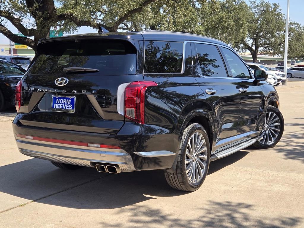 Certified 2025 Hyundai Palisade Calligraphy image 5