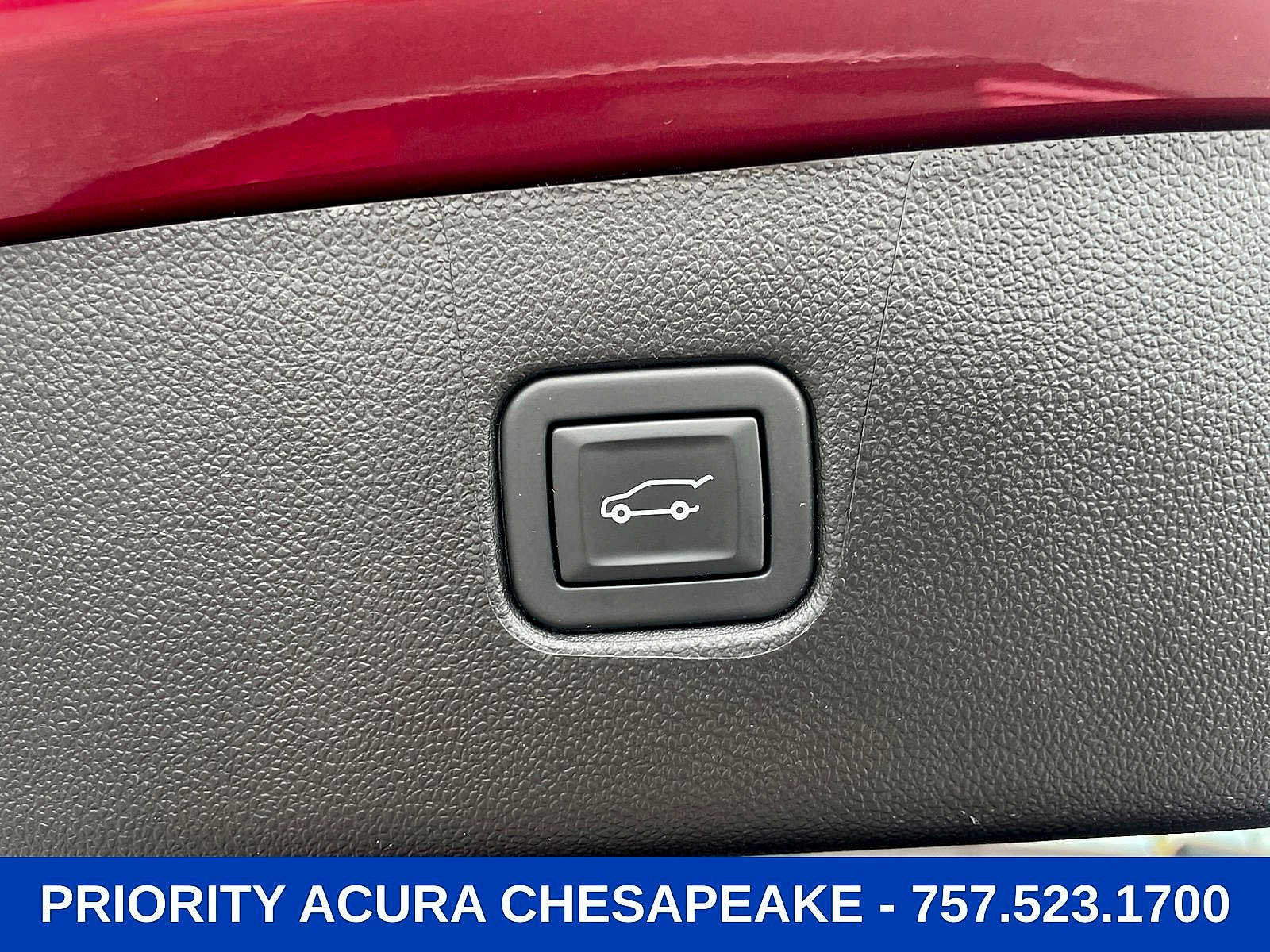 Used 2024 Chevrolet Blazer LT w/ Convenience Package FWD image 25
