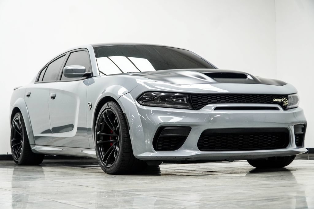 Used 2022 Dodge Charger SRT Hellcat w/ Harman/Kardon Audio Group RWD image 4