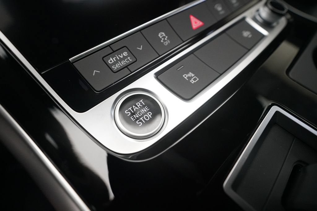 New 2026 Audi Q7 2.0T Premium AWD/4WD image 32