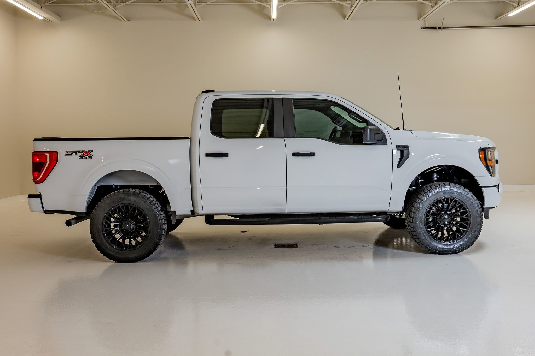 Used 2023 Ford F150 XL w/ STX Appearance Package AWD/4WD image 11