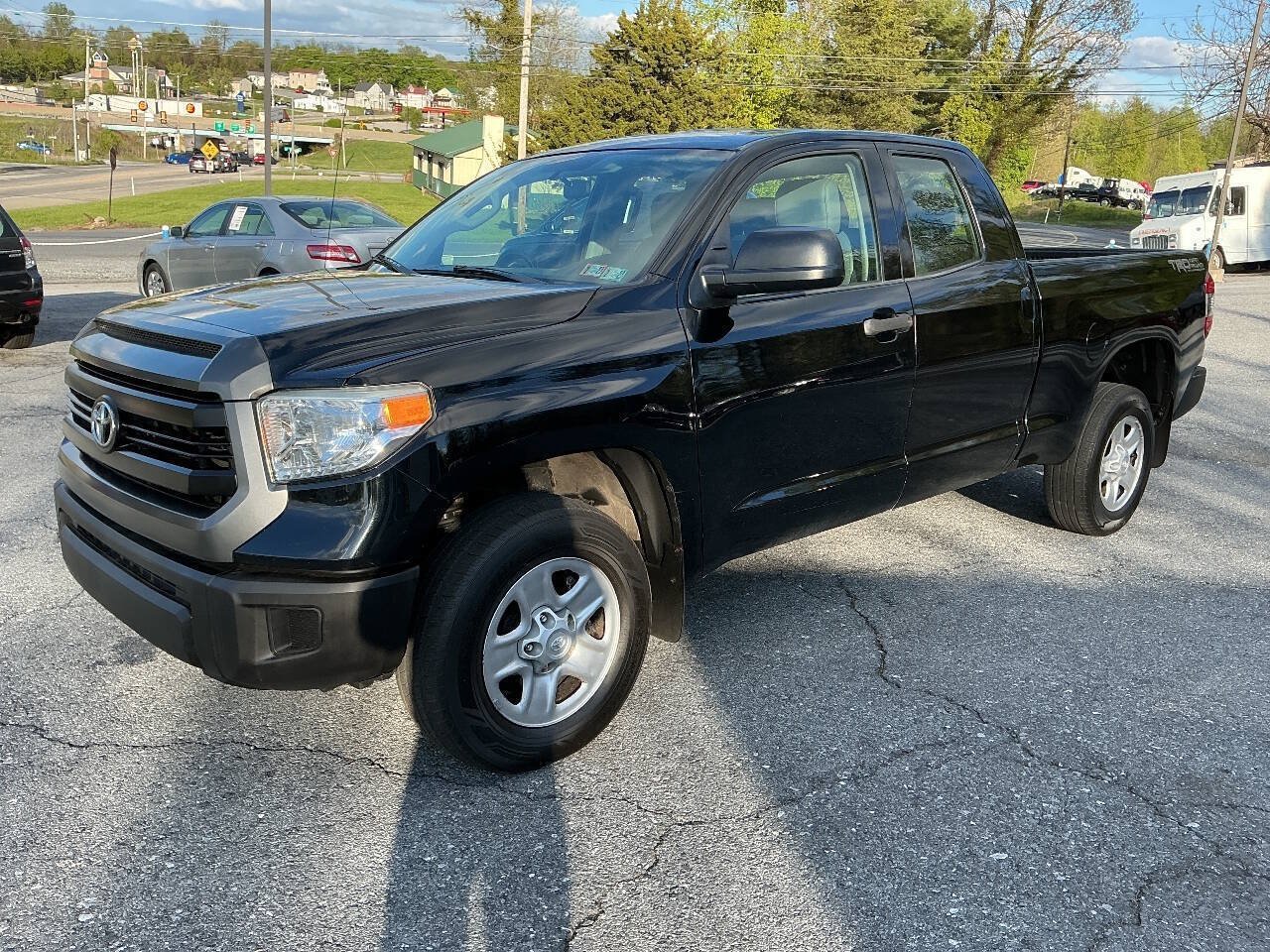 Used 2014 Toyota Tundra SR AWD/4WD image 2