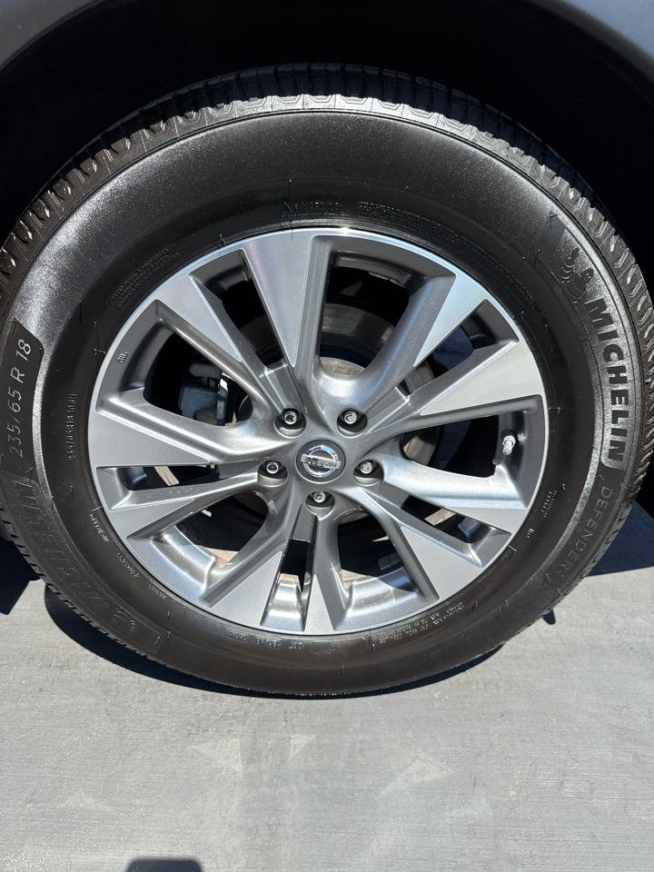 Used 2017 Nissan Murano SL w/ SL Technology Package AWD/4WD image 10