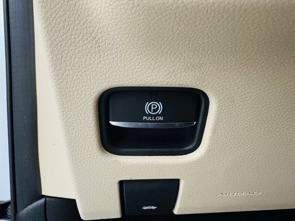 Used 2024 Jeep Grand Cherokee Limited 4xe AWD/4WD image 10