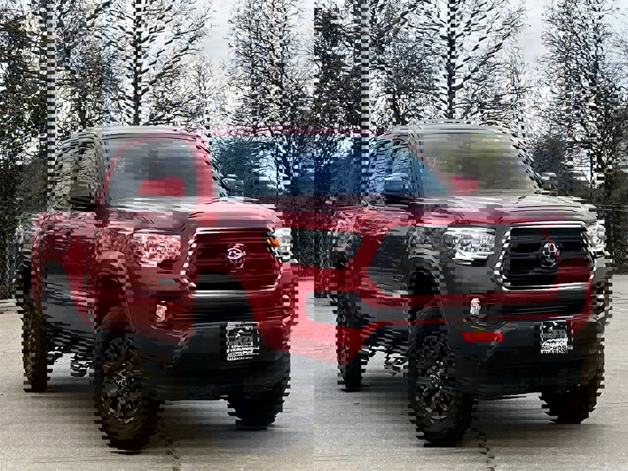 Used 2022 Toyota Tacoma SR5 image 2