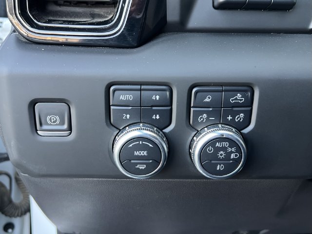 Used 2022 GMC Sierra 1500 AT4X AWD/4WD image 23