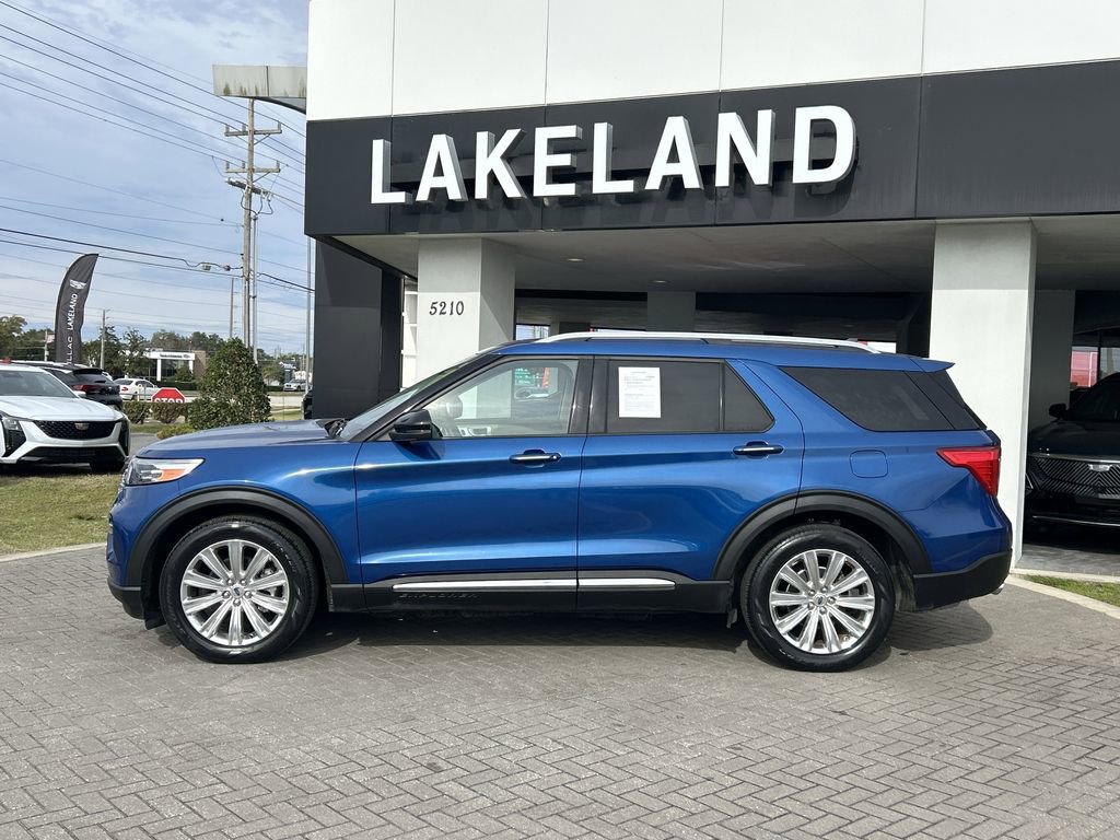 Used 2022 Ford Explorer Limited w/ Limited Technology Package image 3