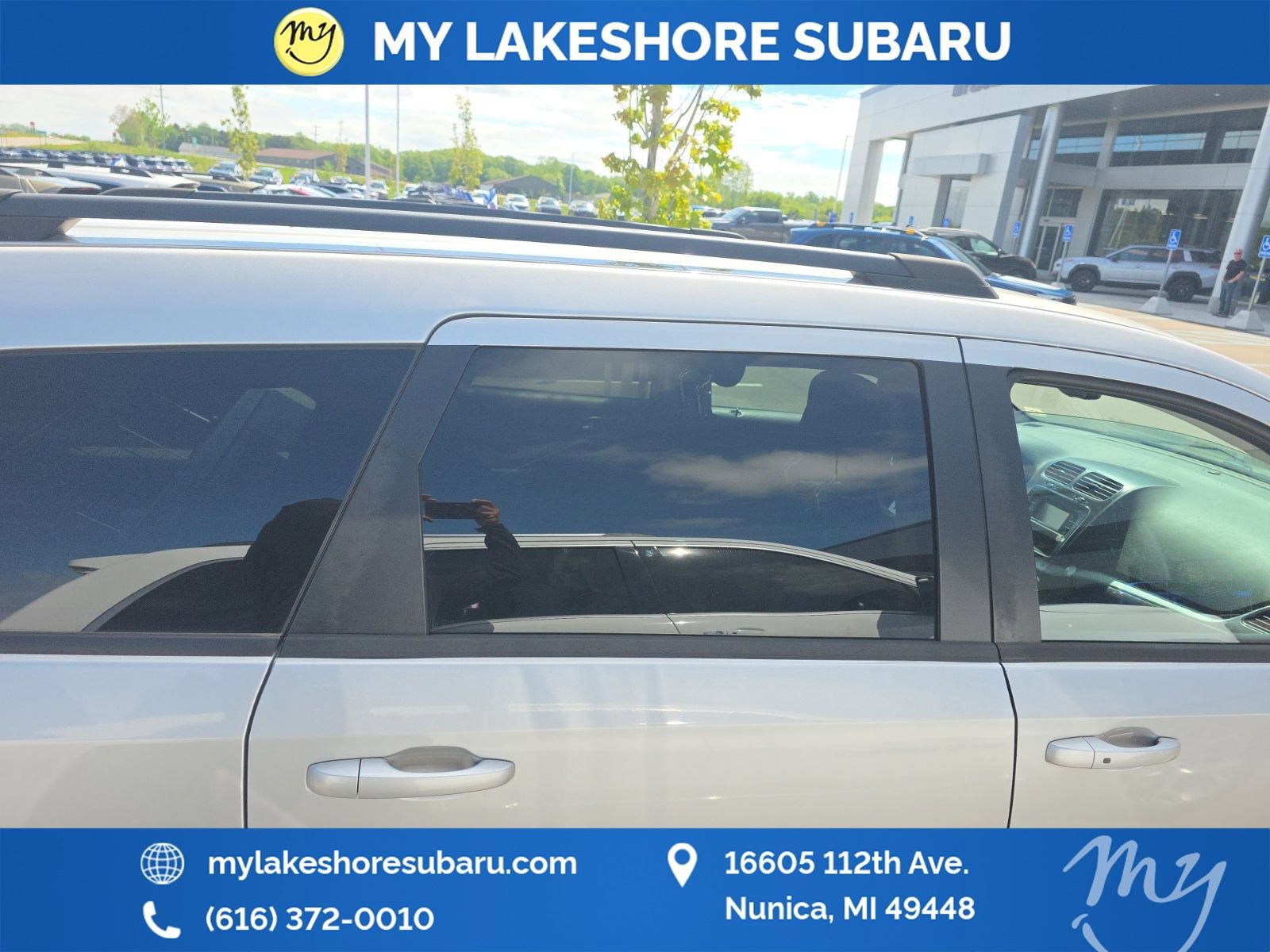 Used 2012 Dodge Journey SXT w/ Popular Equipment Group FWD image 4