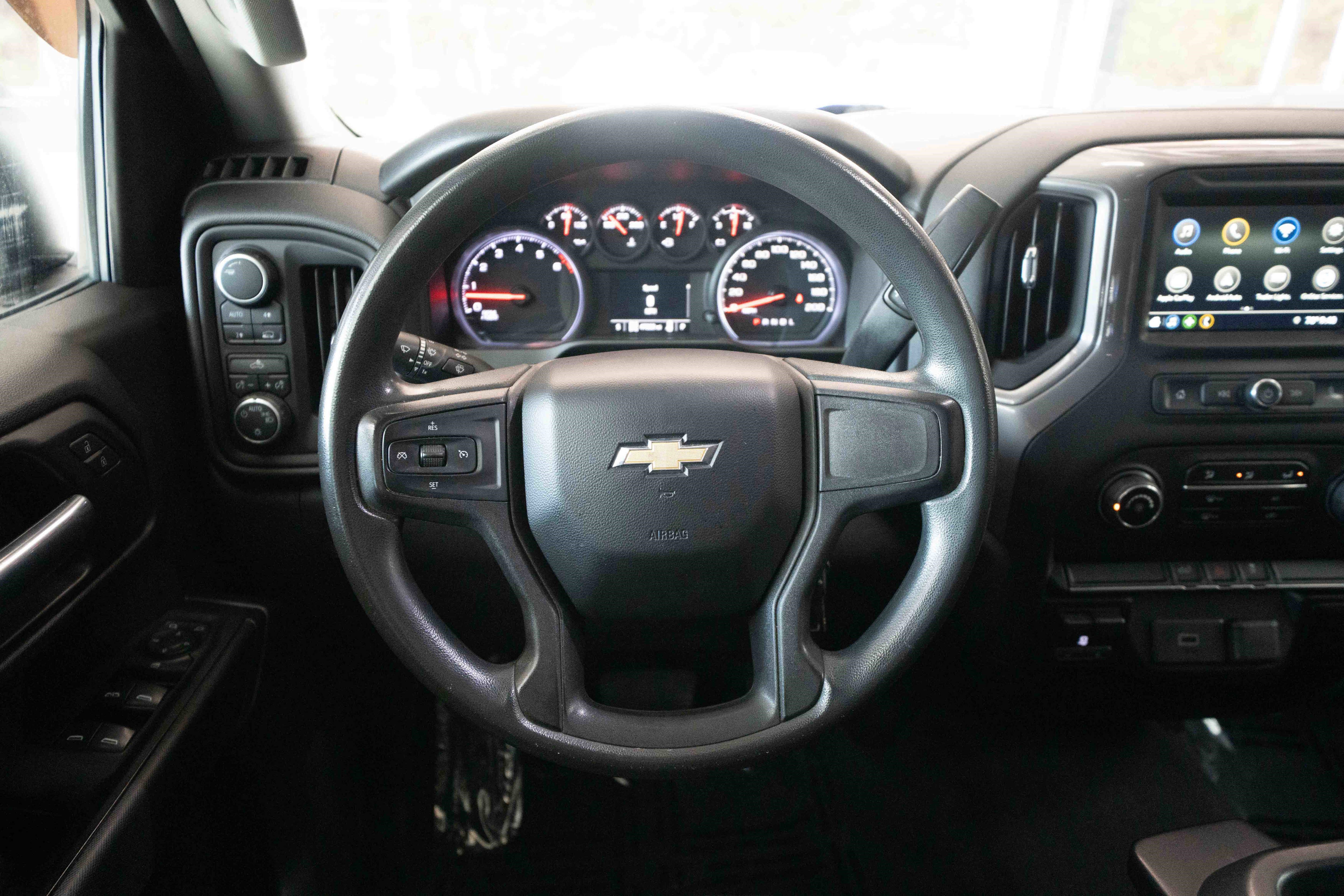 Used 2019 Chevrolet Silverado 1500 Custom w/ Custom Value Package AWD/4WD image 21