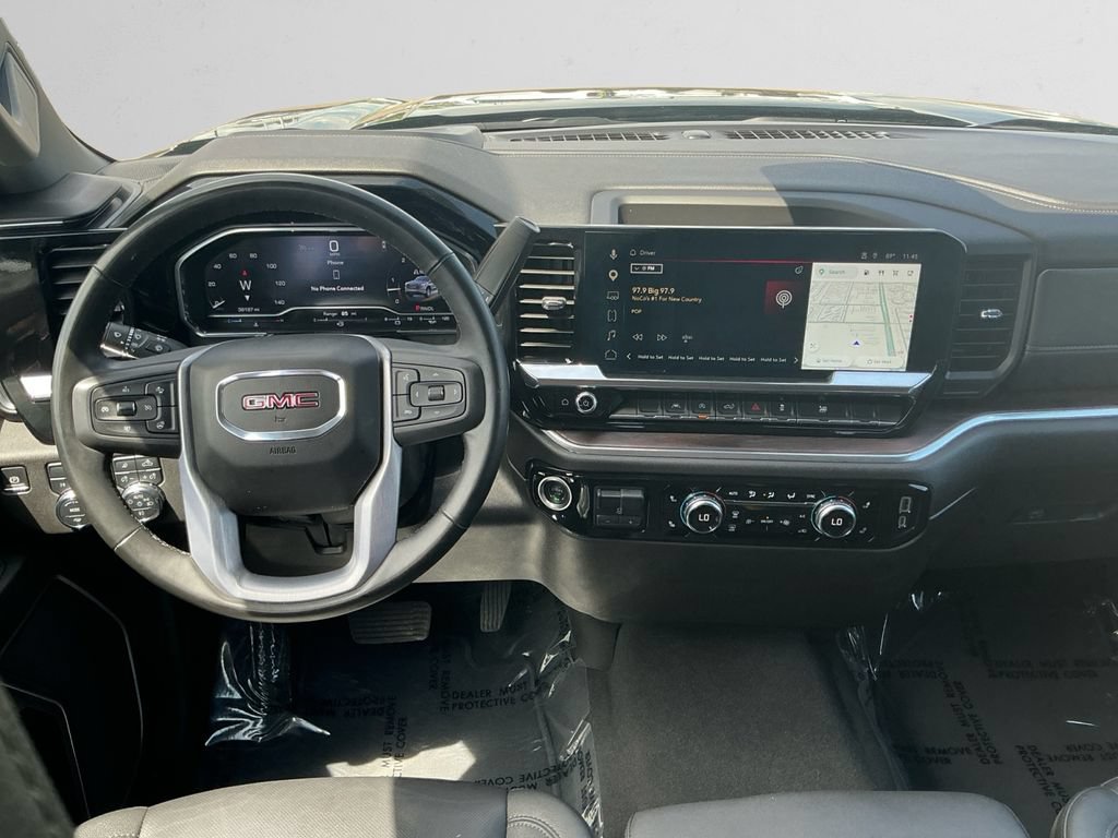 Used 2025 GMC Sierra 1500 SLT AWD/4WD image 10