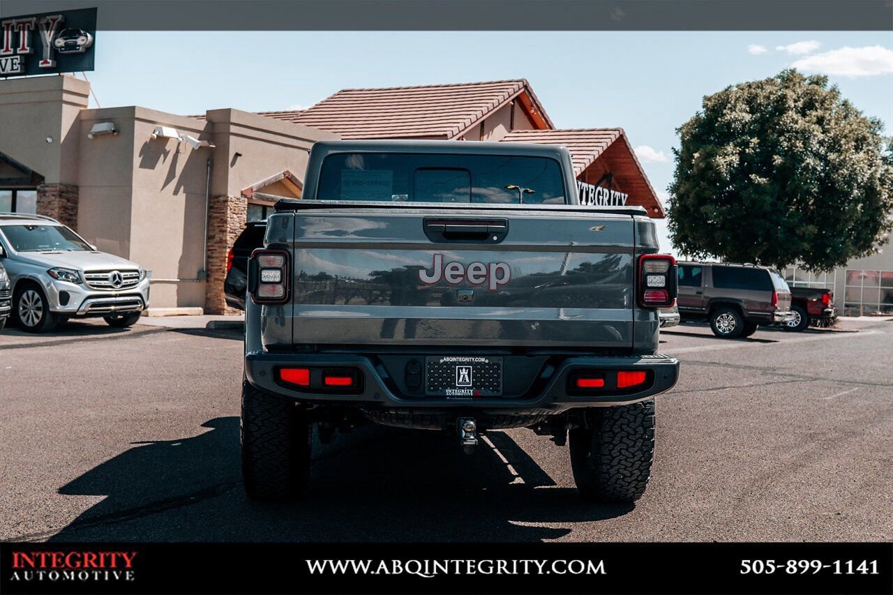 Used 2020 Jeep Gladiator Mojave AWD/4WD image 6