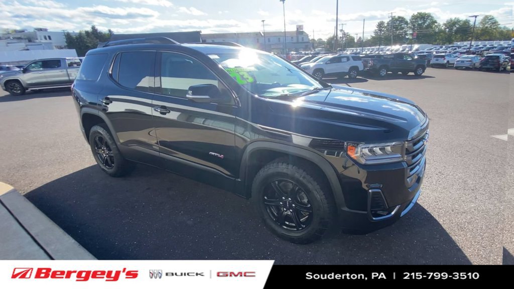 Certified 2023 GMC Acadia AT4 AWD/4WD image 2