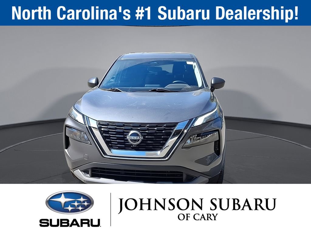 Used 2023 Nissan Rogue S AWD/4WD image 8