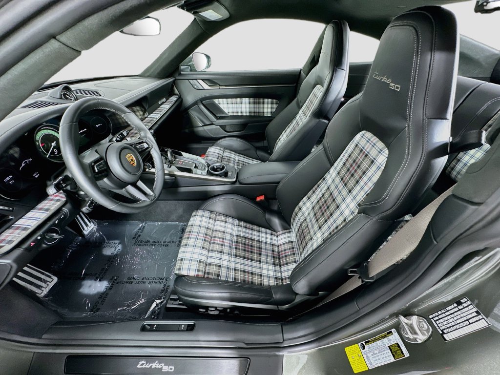 Certified 2025 Porsche 911 Turbo S AWD/4WD image 5