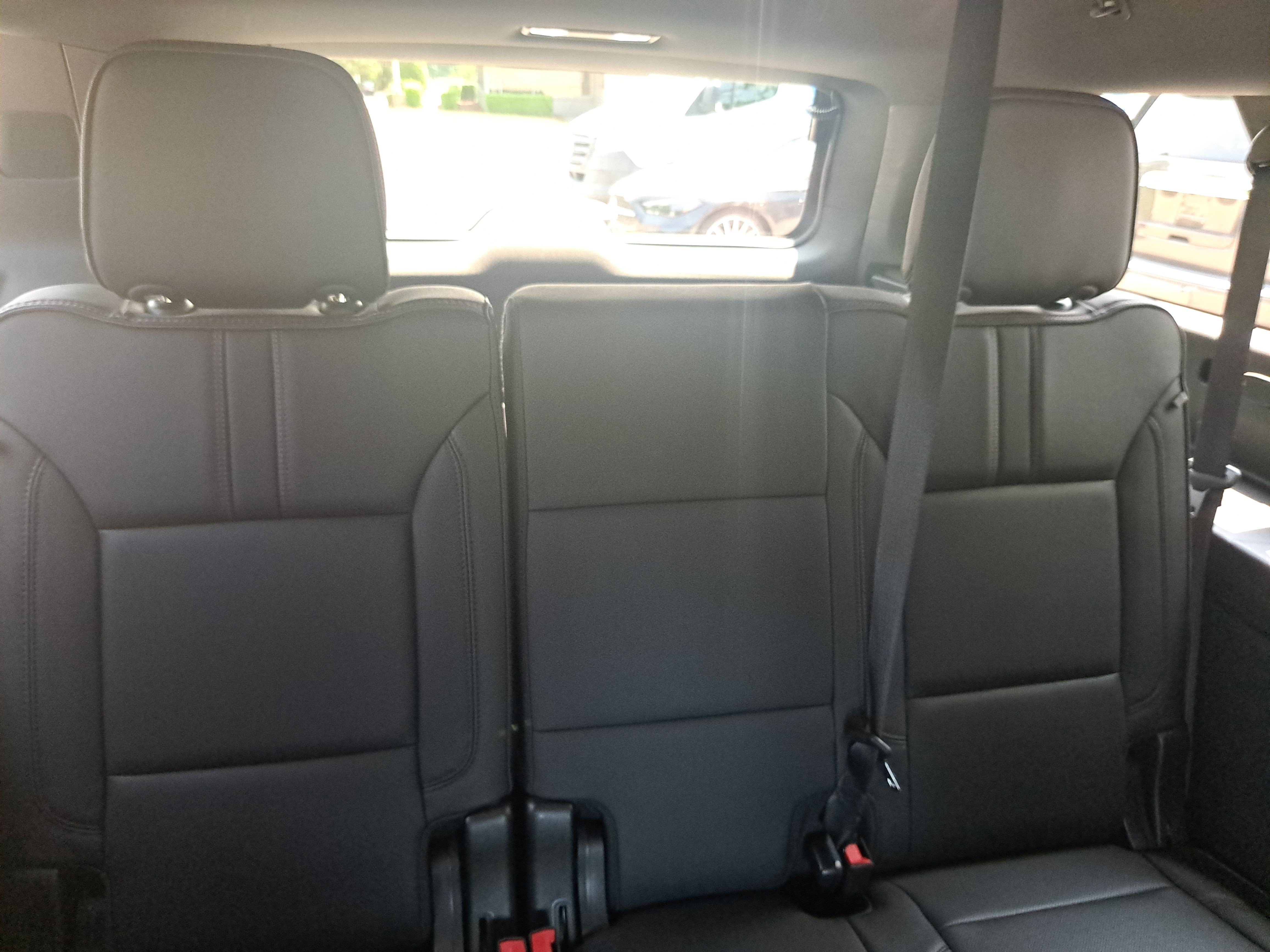 Used 2021 Chevrolet Suburban RST w/ Luxury Package AWD/4WD image 13