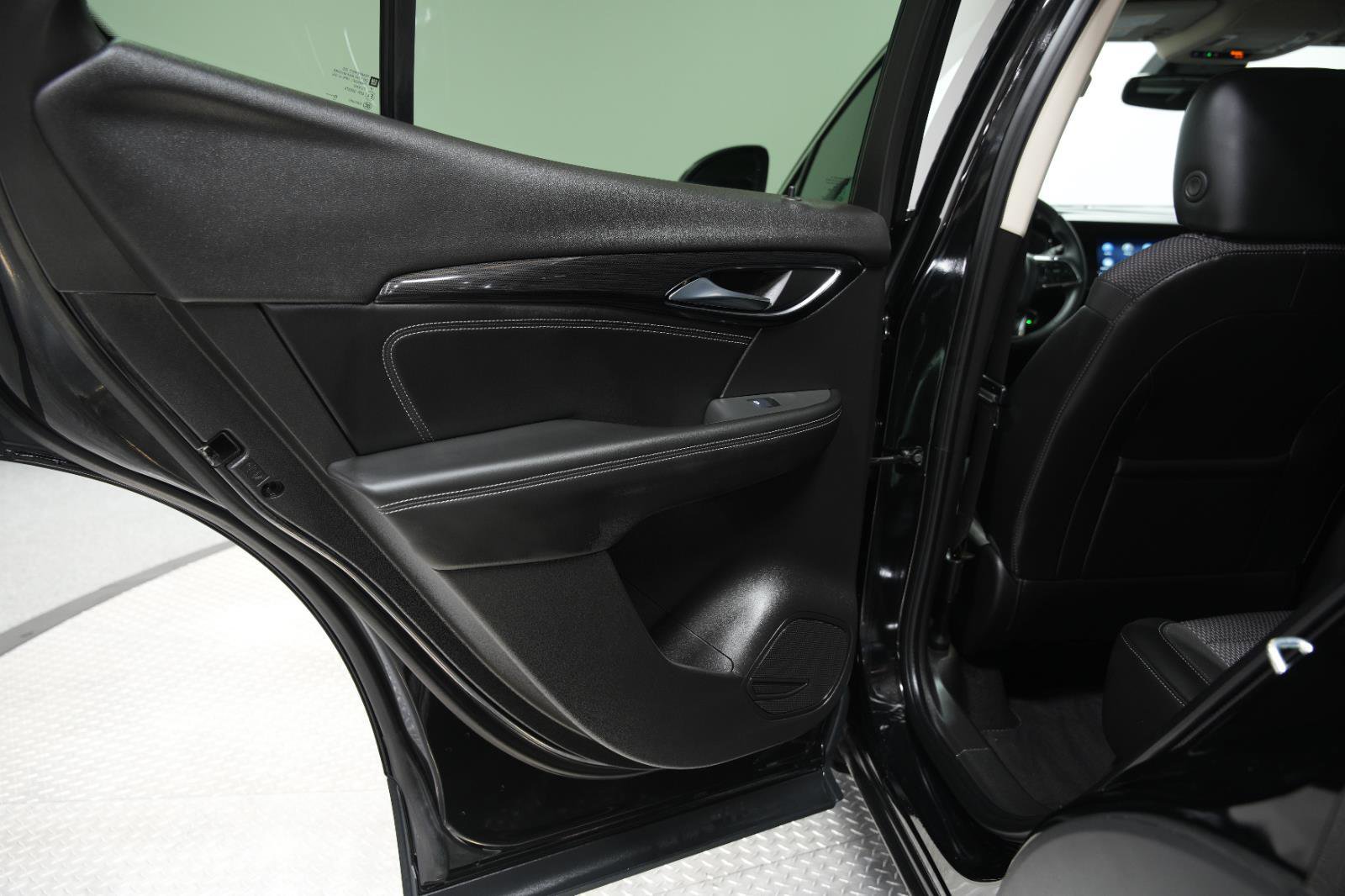 Used 2023 Buick Envision Preferred image 20