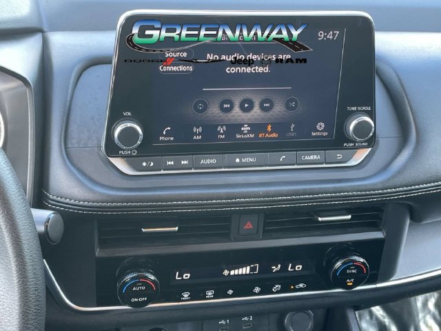Used 2024 Nissan Rogue SV AWD/4WD image 18