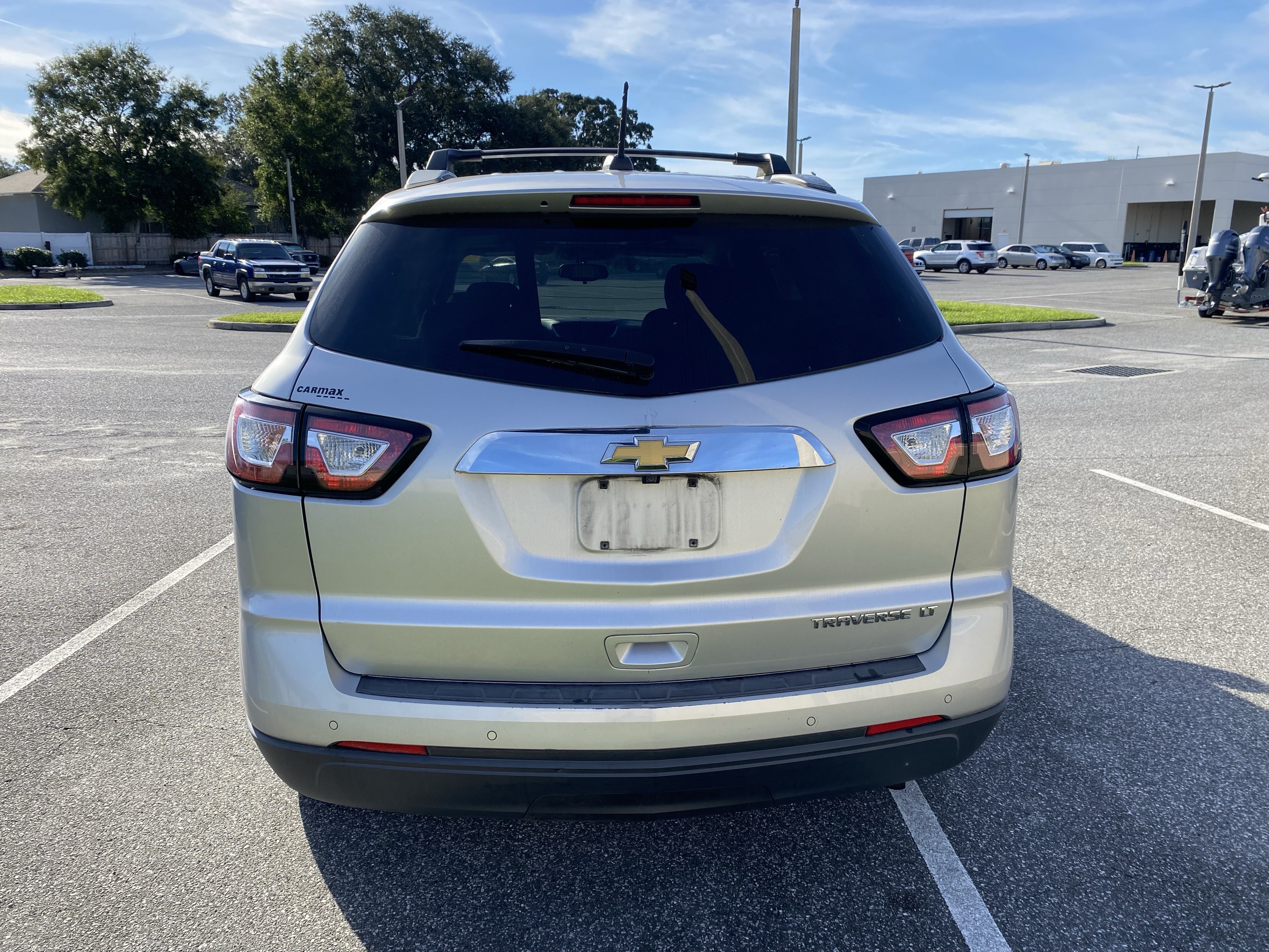 Used 2016 Chevrolet Traverse LT w/ Traveler's Package FWD image 9