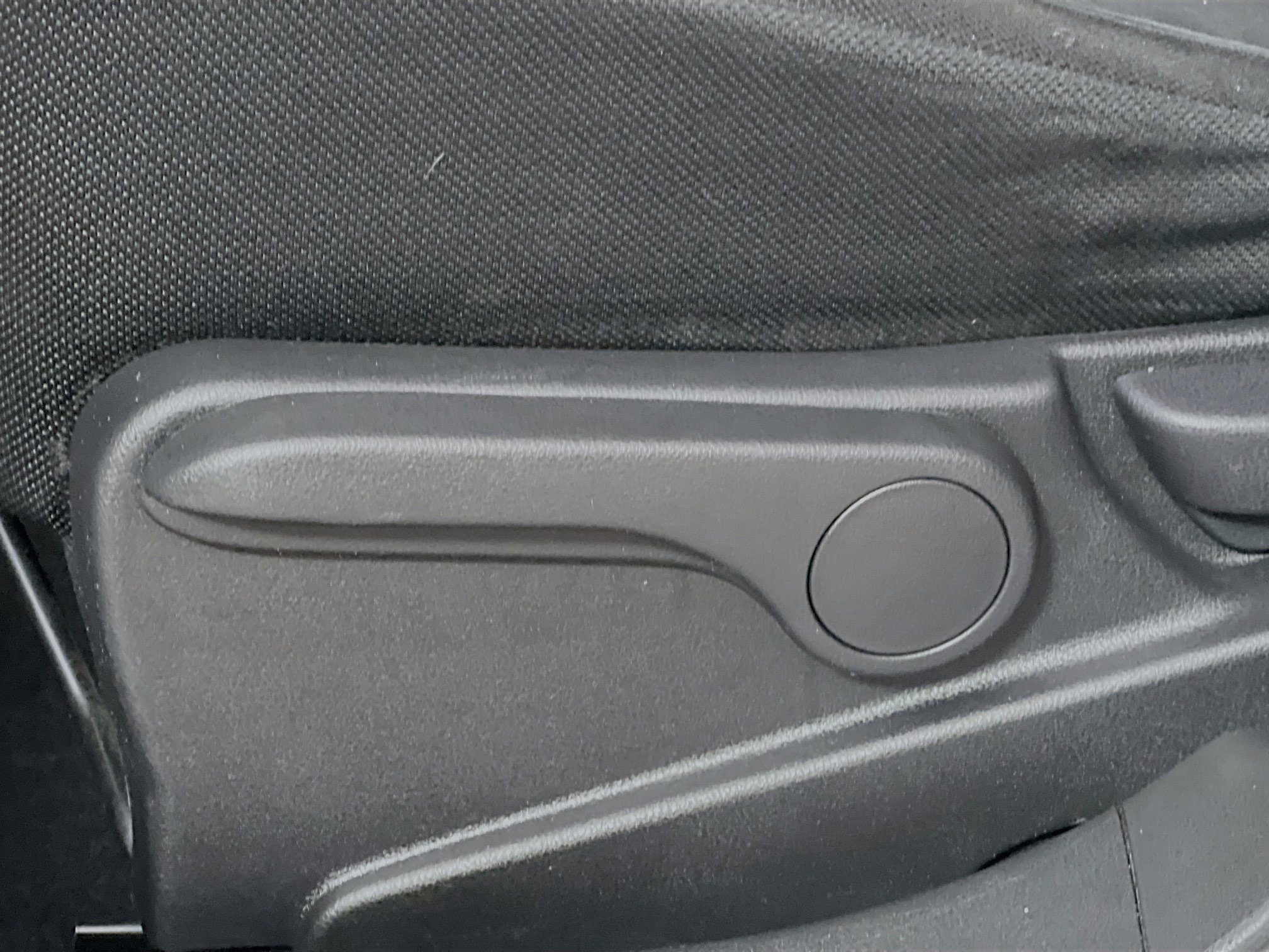 Used 2013 Nissan Rogue S w/ Special Edition Pkg FWD image 16