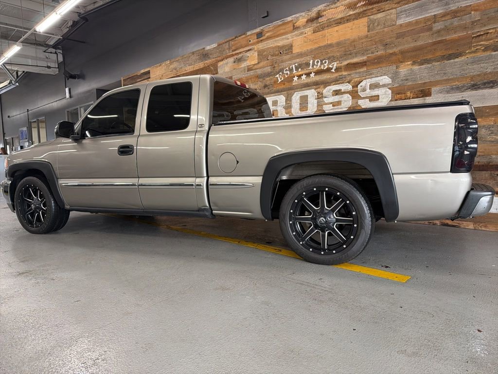 Used 2002 GMC Sierra 1500 2WD Extended Cab image 19