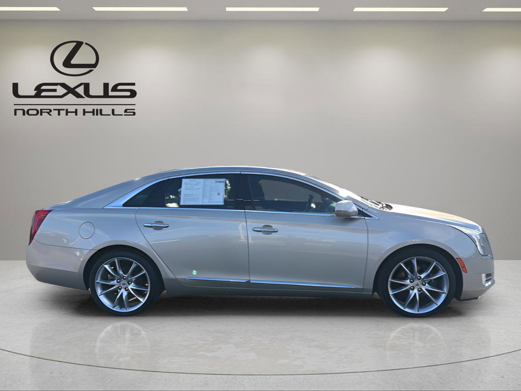 Used 2015 Cadillac XTS Premium image 5