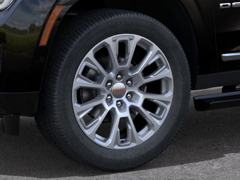 New 2026 GMC Yukon XL Denali w/ Denali Reserve Package AWD/4WD image 9