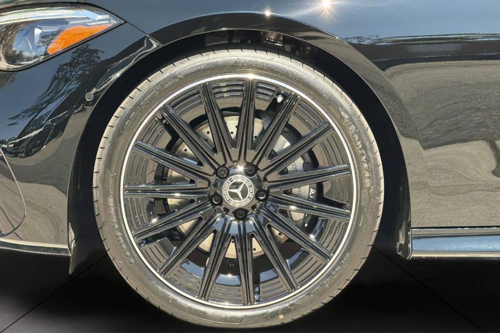 New 2026 Mercedes-Benz CLE 300 4MATIC Coupe image 25
