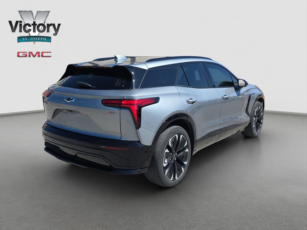 Used 2024 Chevrolet Blazer EV RS RWD image 18