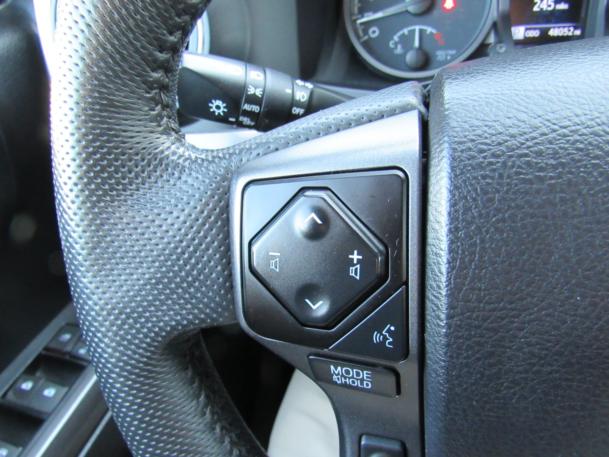Used 2021 Toyota Tacoma TRD Off-Road w/ Blackout Package (TMS) AWD/4WD image 16