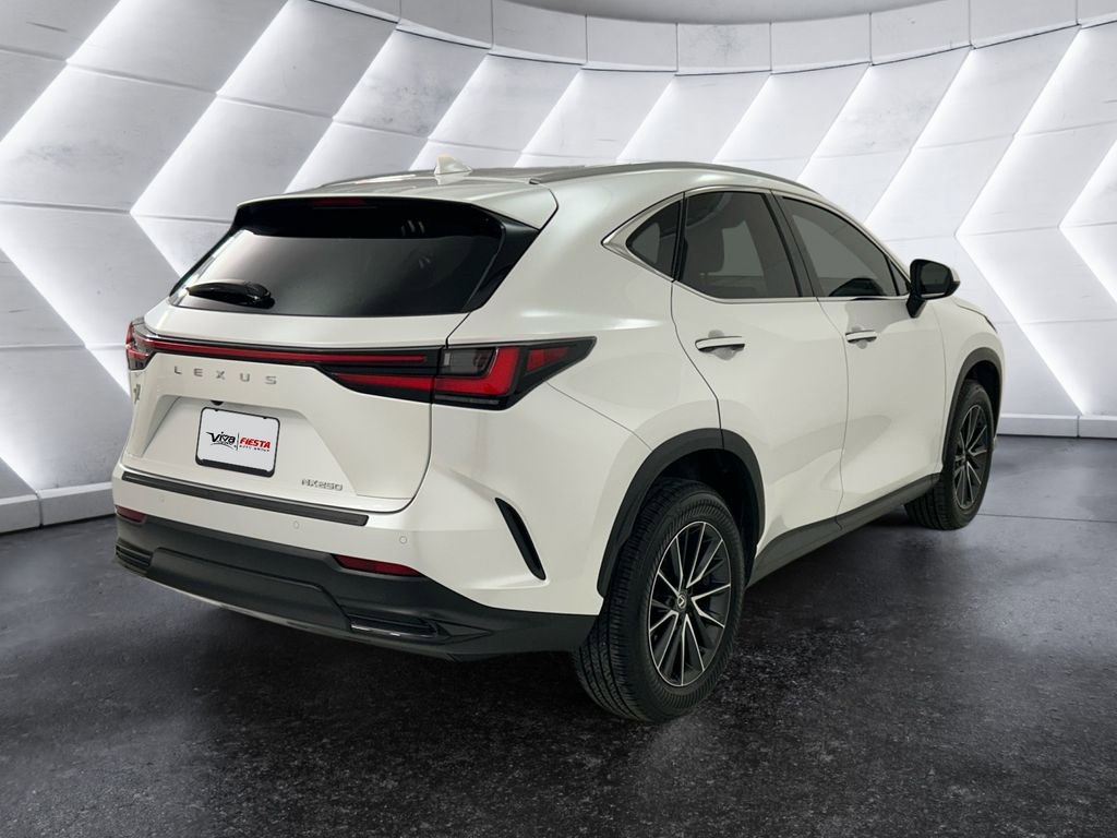 Used 2025 Lexus NX 250 FWD image 4