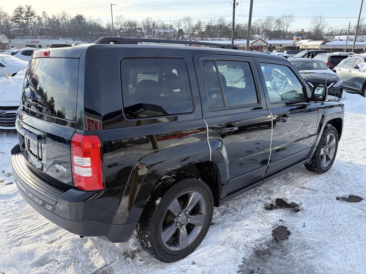 Used 2015 Jeep Patriot High Altitude FWD image 5