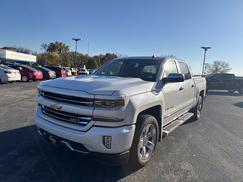 Used 2016 Chevrolet Silverado 1500 LTZ Z71 w/ LTZ Plus Package AWD/4WD image 1