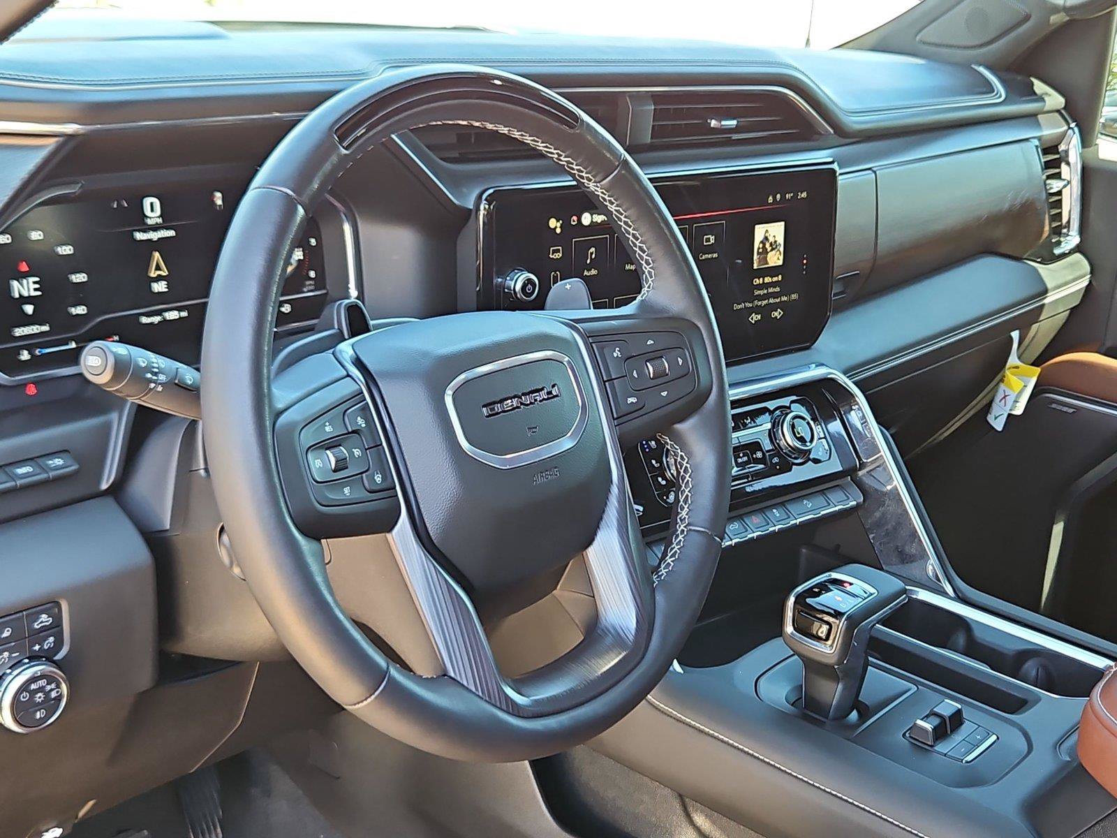Used 2025 GMC Sierra 1500 Denali Ultimate AWD/4WD image 10