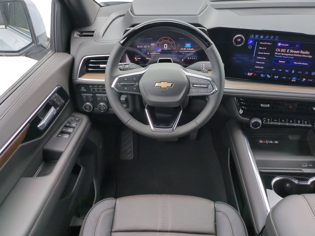 New 2026 Chevrolet Tahoe High Country w/ LPO, Illumination Package AWD/4WD image 16