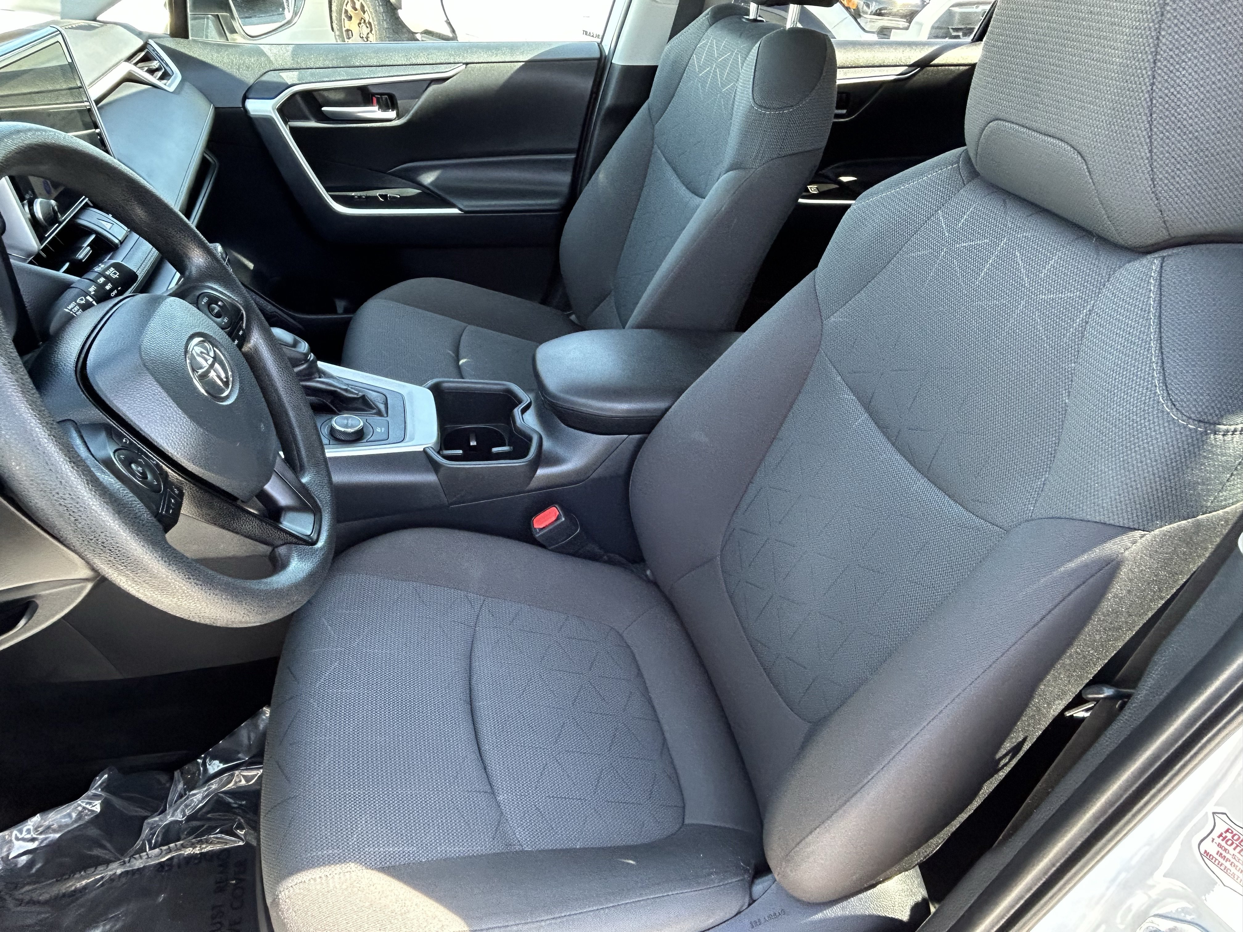 Certified 2025 Toyota RAV4 XLE AWD/4WD image 15