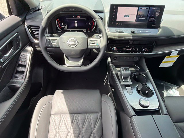 New 2026 Nissan Rogue Platinum w/ Platinum Premium Package AWD/4WD image 16