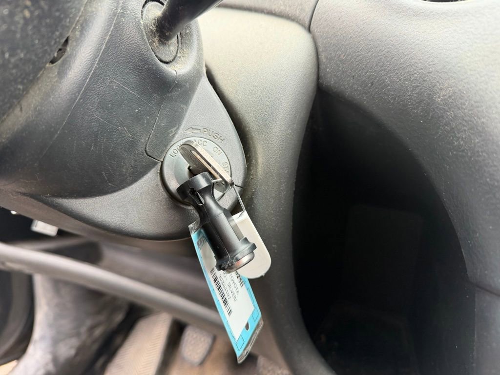 Used 2003 Toyota Echo Coupe FWD image 16