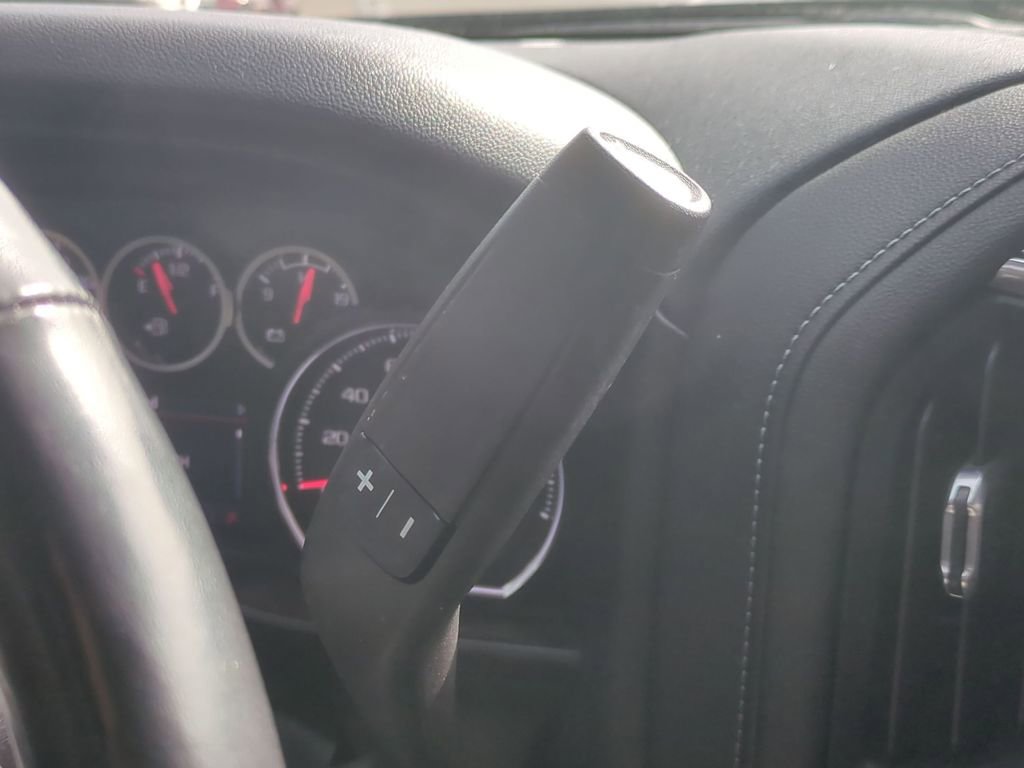 Used 2021 Chevrolet Silverado 1500 RST w/ Bed Protection Package image 23