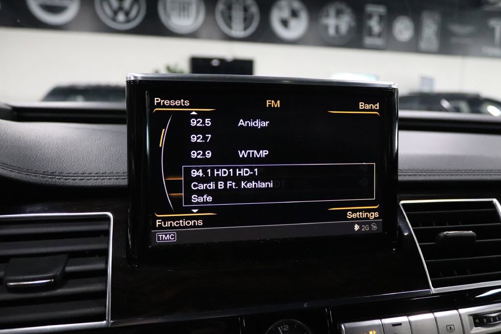 Used 2016 Audi A8 L 4.0T image 34