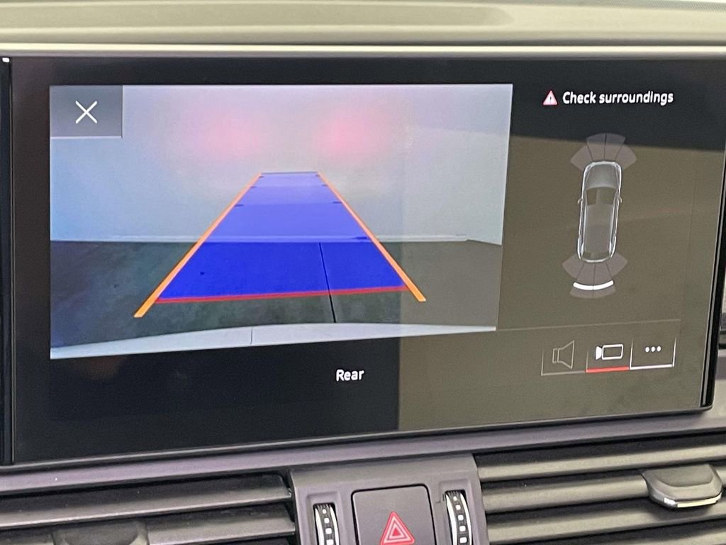 Used 2022 Audi Q5 2.0T Premium image 31