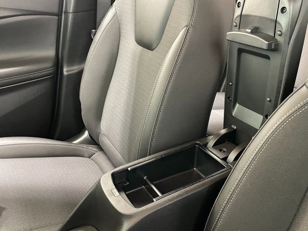 Certified 2023 Buick Encore GX Select w/ Sport Touring Package image 31