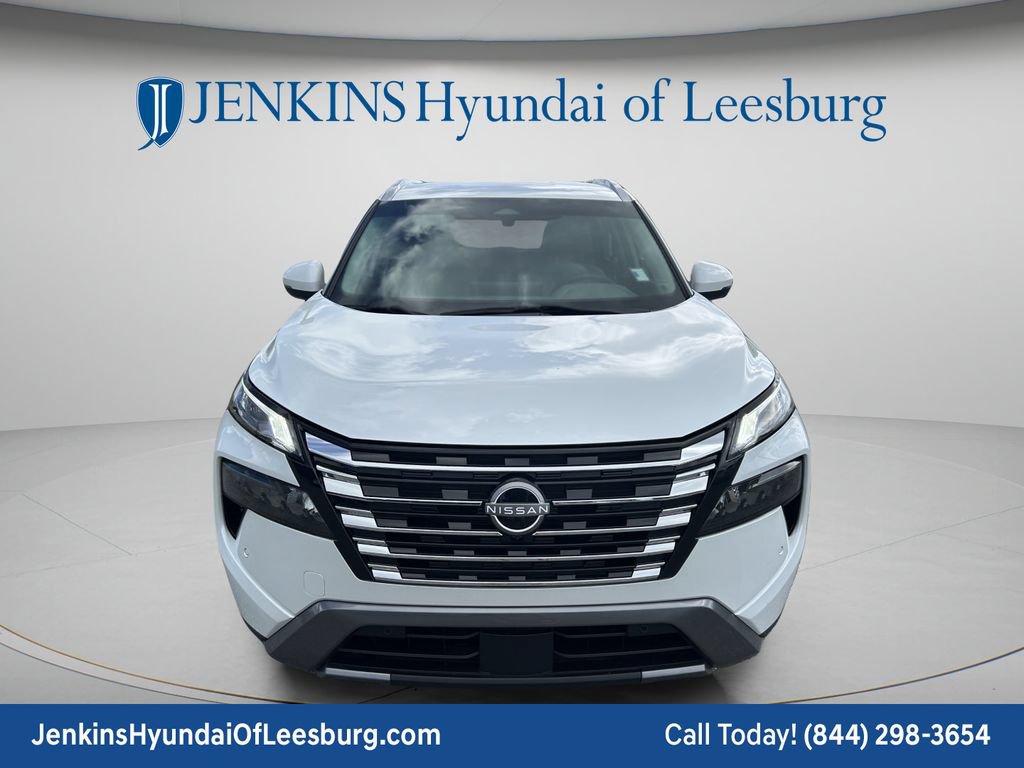 Used 2024 Nissan Rogue SL FWD image 12