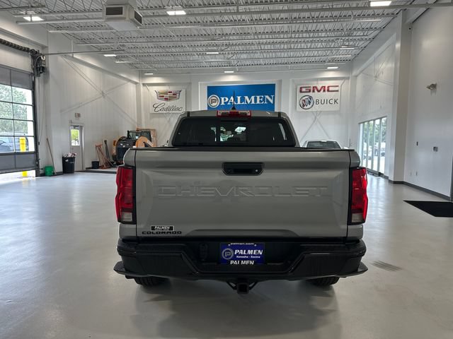 Used 2024 Chevrolet Colorado Trail Boss w/ Advanced Trailering Package AWD/4WD image 7