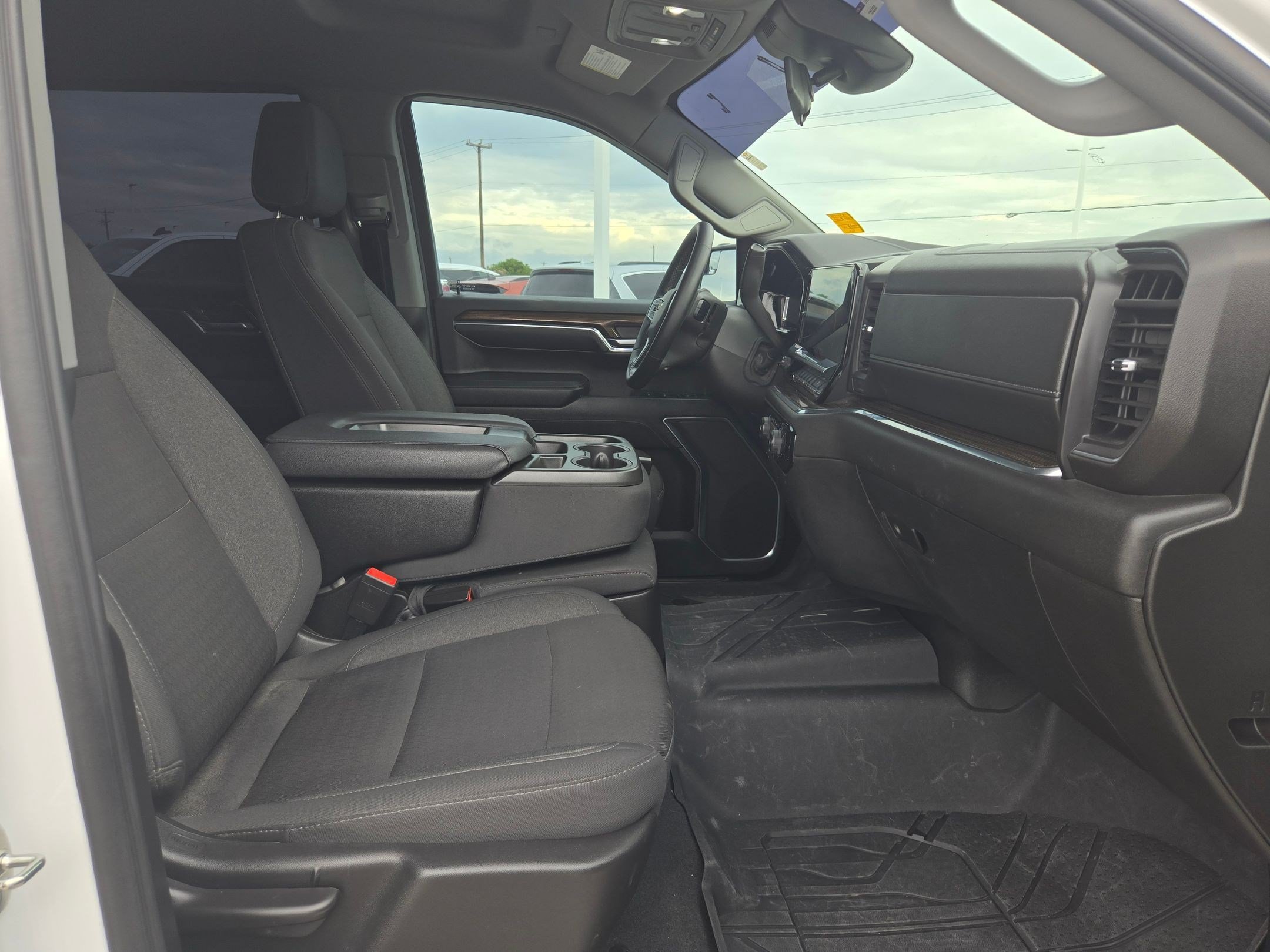 Used 2023 Chevrolet Silverado 1500 LT RWD image 23