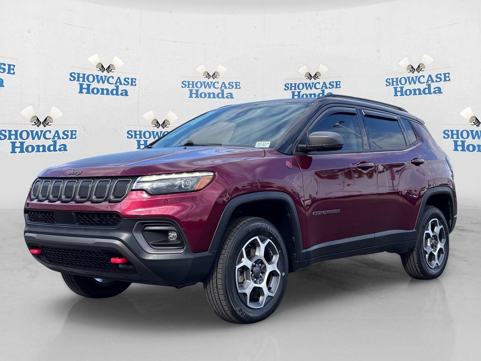 Used 2022 Jeep Compass Trailhawk w/ Trailhawk Elite Group AWD/4WD image 2