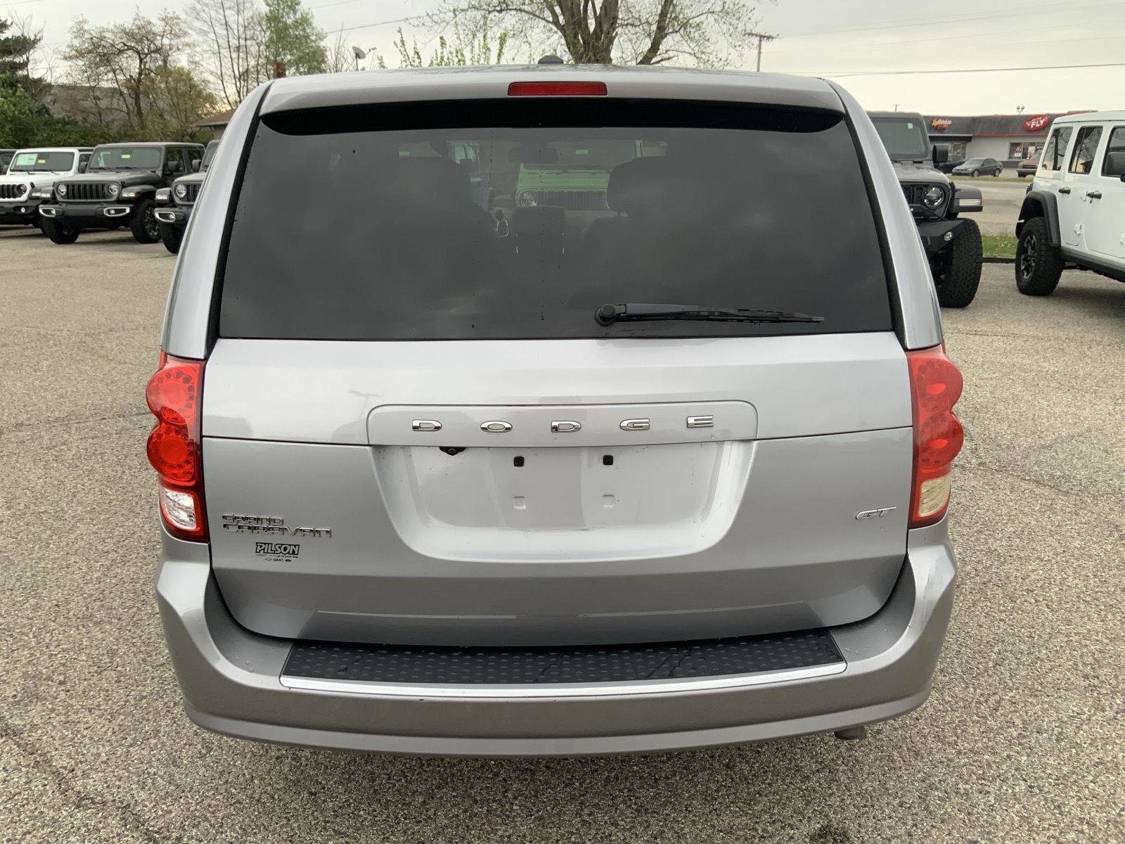 Used 2020 Dodge Grand Caravan GT image 9